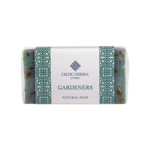 Load image into Gallery viewer, Celtic Herbal - Gardeners Soap 100g
